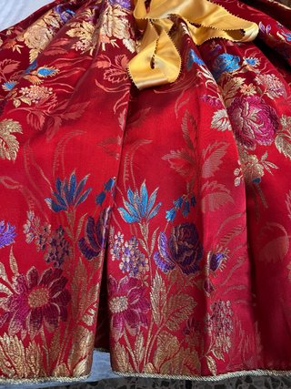 Traje de Fallera Rojo y Dorado