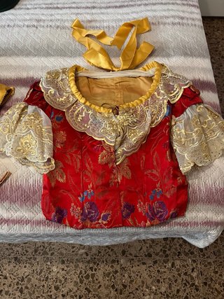 Traje de Fallera Rojo y Dorado