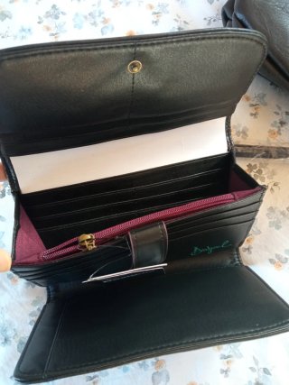 Cartera Desigual bordada sin estrenar