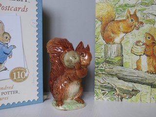 Statuetta Scoiattolo Beatrix Potter Beswick Gold