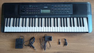 Teclado Yamaha PSR-E273 + Accesorios