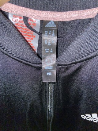 Chaqueta Adidas Negra con Rayas