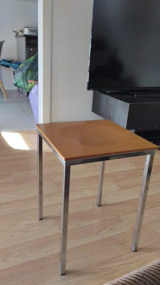 Mesa de cocina madera y metal