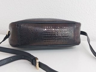 Bolso Uterqüe piel efecto reptil