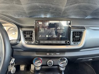 Reparacion Pantalla Tactil Kia Stonic 2020/2023