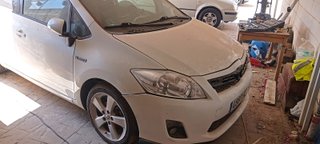 Toyota Auris híbrido 2010
