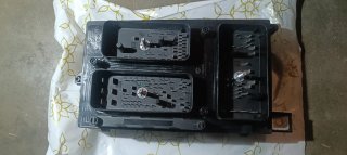 Caixa de fusíveis GM 13 205 705