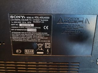 TV Sony BRAVIA 40" Full HD restaurada + mando