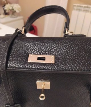Bolso Negro Piel Asa y Correa