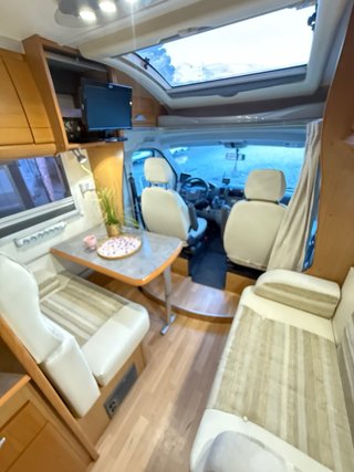 Autocaravana exclusiva 2012 - 50.000 km