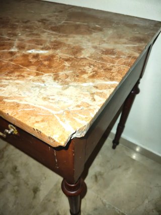 Mesa antigua mármol y madera - año 1920