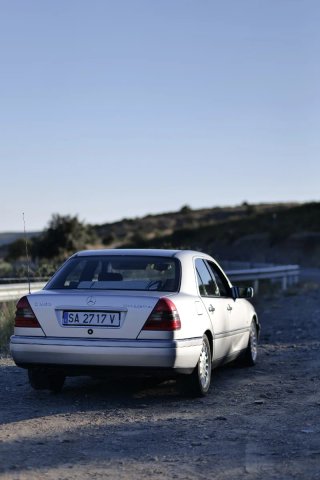 Mercedes-Benz Clase C 250TD W202