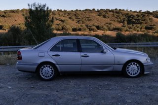 Mercedes-Benz Clase C 250TD W202
