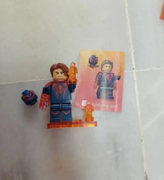 Minifigura Lego Spiderman 2099