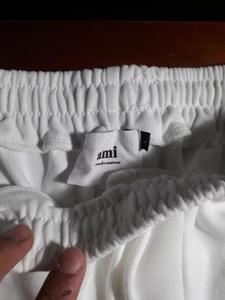 Pantalón corto AMI Paris