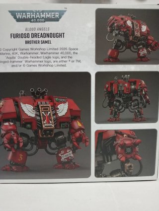JoyToy Warhammer 40K Furioso Dreadnought