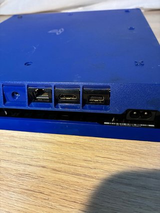 Consola PS4 Slim Azul y Dorada aniversario