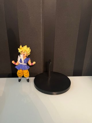 Figura Dragon Ball.