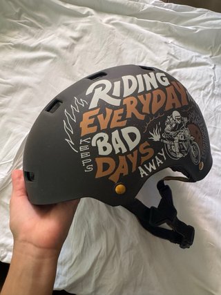 Casco Moto/Bici/Patinete Diseño Riding