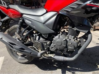 Yamaha YZF 2021 - Menos de 10.000 km