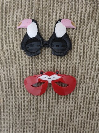 Gafas de fiesta divertidas: Tucán y Cangrejo