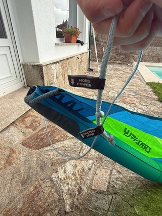Cometa Crazyfly Sculp 12m 2017