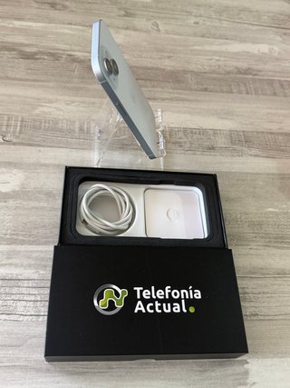 iPhone 15 128GB Plata/Blanco - Factura y Garantía