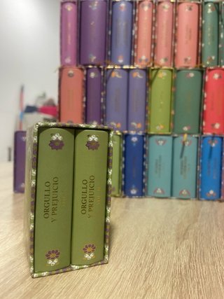 Libri classici in miniatura