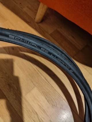 Rueda y cubiertas Fixie 700c 28