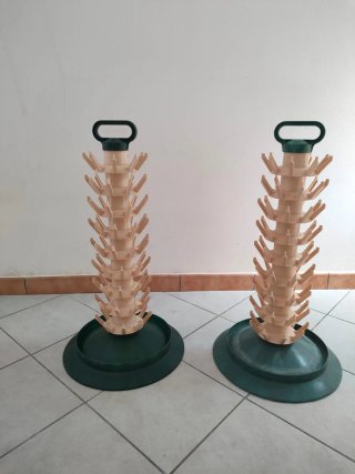 Scolabottiglie in plastica beige e verde