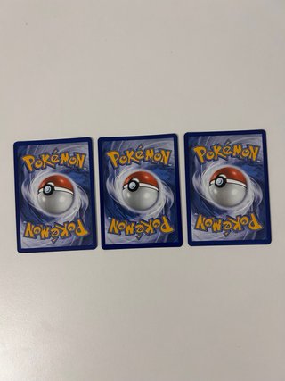 Pokemon TCG -trios de Jhoto, sinnoh, Galar, Paldea