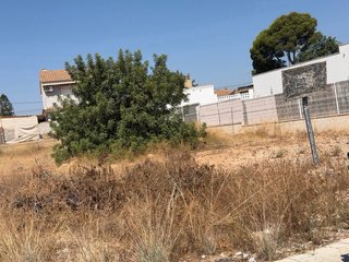 Parcela urbana de 401 m2 en Picassent (Valencia)