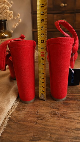 Sandalias Marypaz Rojas Plataforma T.36