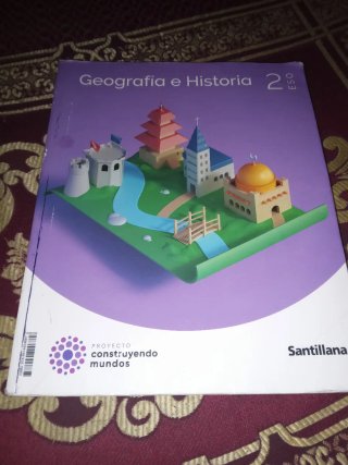 Libro Santillana de Geografía e historia