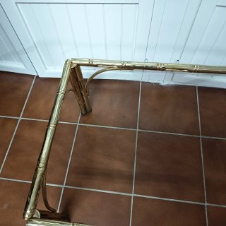 Mesa centro dorada bambú años 70