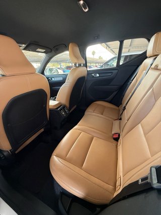 Volvo XC40 2019