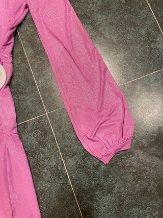 Vestito viola brillantinato con cintura