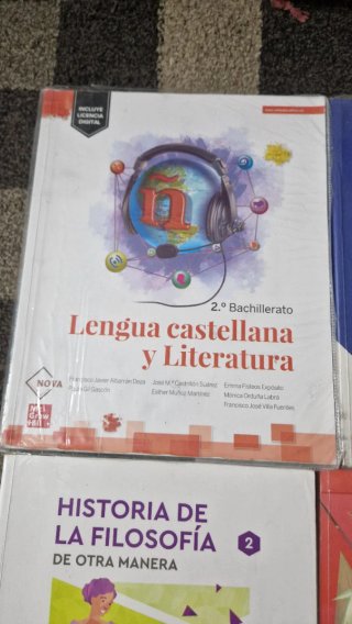 Lengua castellana y Literatura 2.º Bachillerato...
