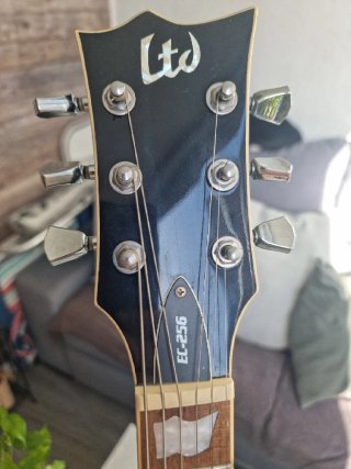 LTD ESP EC-256 Guitarra Eléctrica