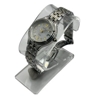 Seiko Solar V187-0AA0