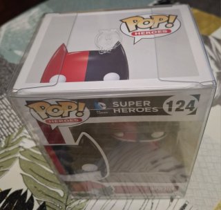 Funko Pop! DC Super Heroes: Harley Quinn 124
