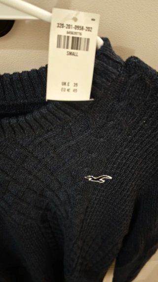 Jersey Hollister Talla S Azul Nuevo con Etiqueta