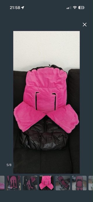 Carrito de bebé rosa