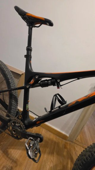 Bicicleta Montaña full Carbono KTM