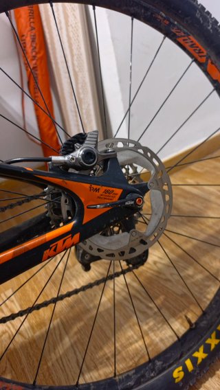 Bicicleta Montaña full Carbono KTM