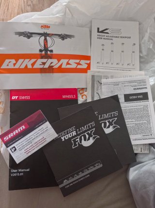 Bicicleta Montaña full Carbono KTM