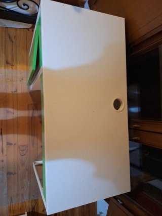 Escritorio branco e verde