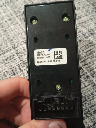 Mando elevalunas Kia Ceed Proceed JD