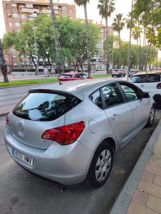 Opel Astra 2013