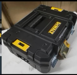 2 maletines Dewalt tstak II